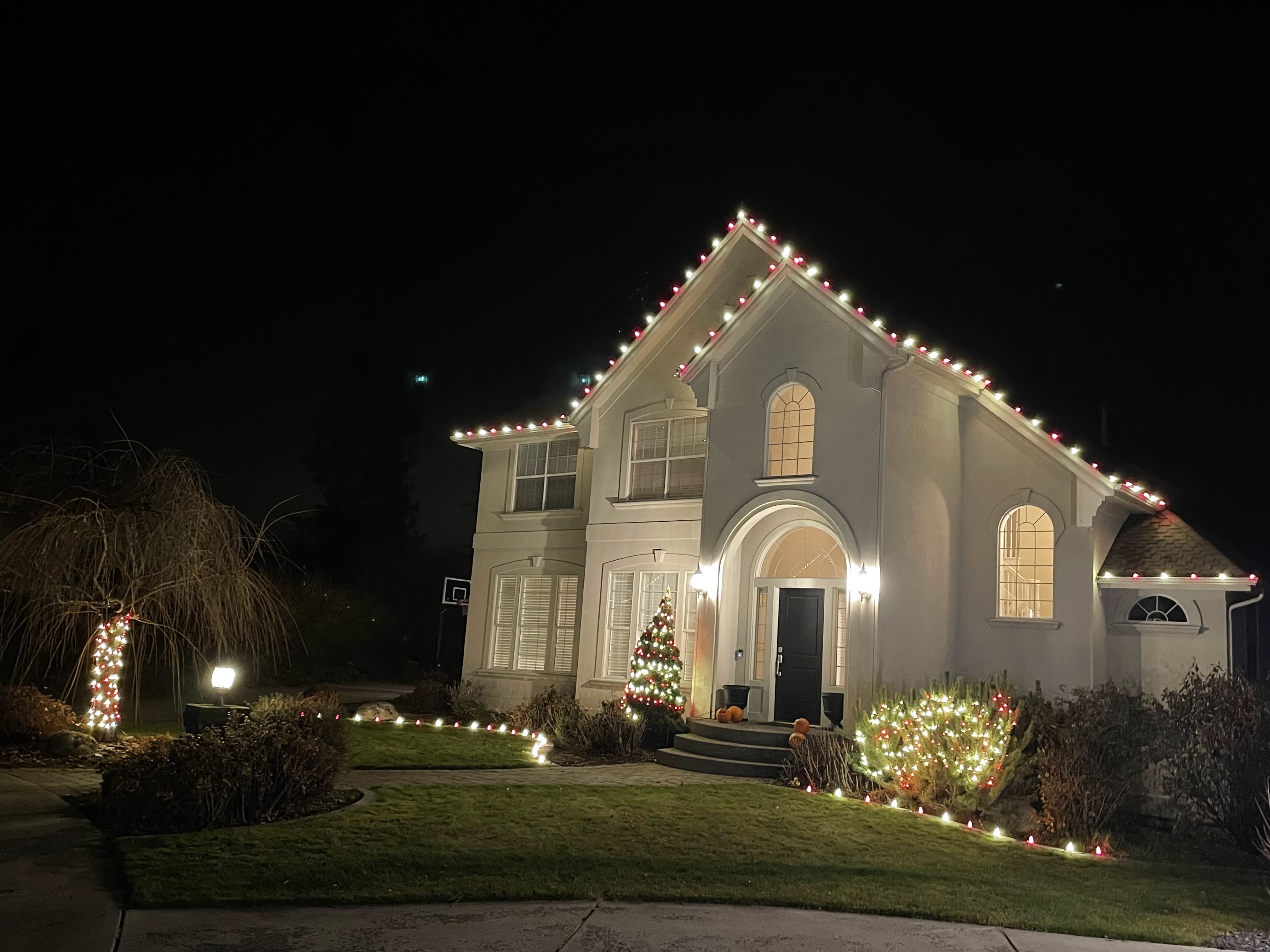 Dazzling Christmas Lights in Spokane WA