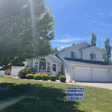 House-Washing-and-Window-Washing-in-Spokane-Valley-WA 2